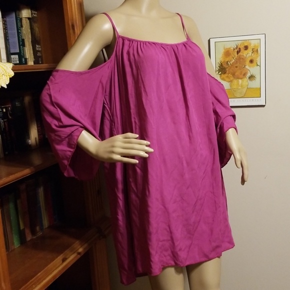 Charming Lilac Cold Shoulder Plus Size Top - Picture 5 of 6